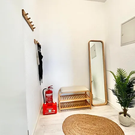 Ruhige & Zentrale * Halver