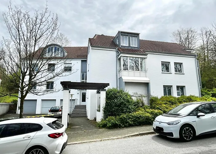 Lägenhet Ruhige & Zentrale Halver